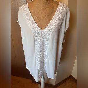 White New York & Co Embroidered Blouse
